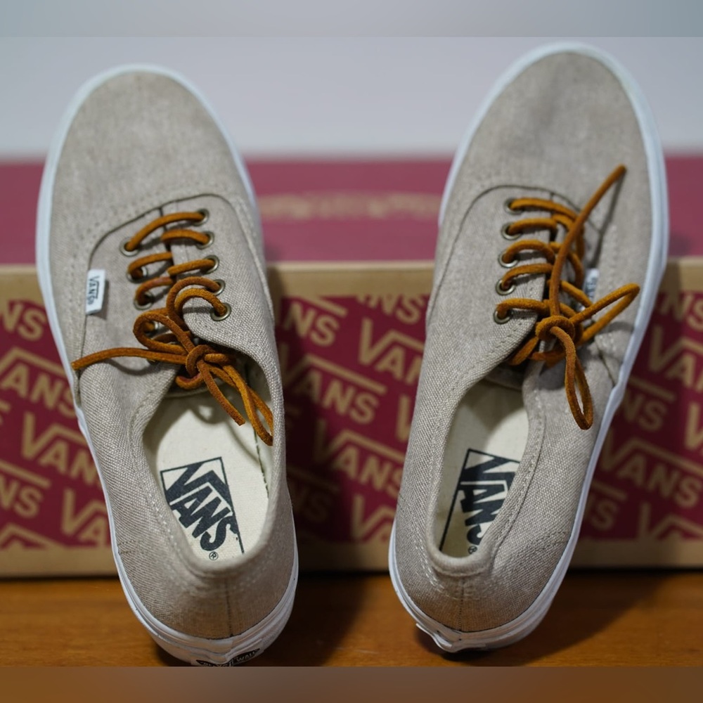 Vans Authentic Slim Canvas Cream W/ Leather Laces- W Size 8